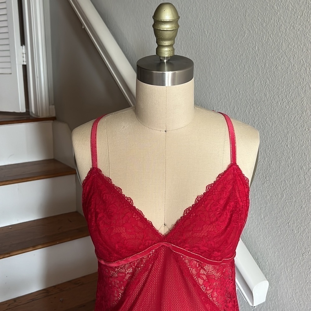 b.tempt'd by Wacoal Women's Lace Encounter Chemise Crimson Red​​​​​​​​​ - Picture 5 of 13